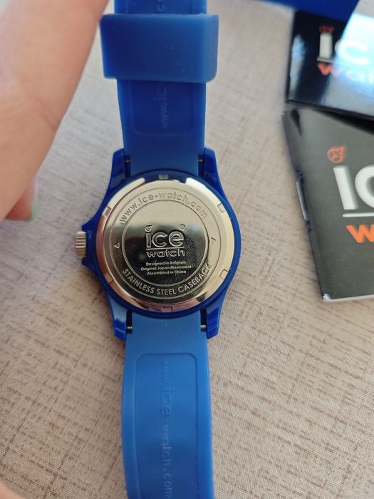 Дамски часовник като нов