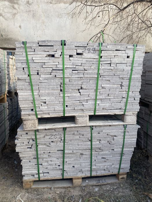 Гранит плита обрезки для терасс, лестниц. Курты