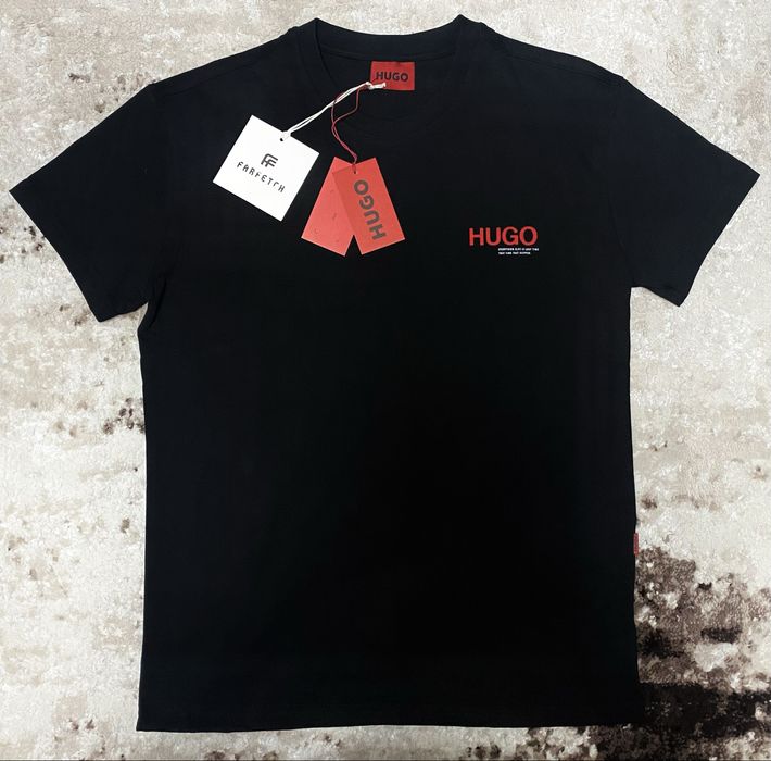 Vand tricou nou de barbati