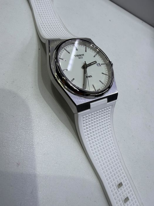 Tissot PRX белые