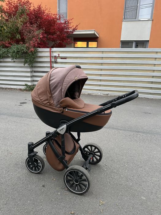 Anex 2 in 1, carucior editie limitata
