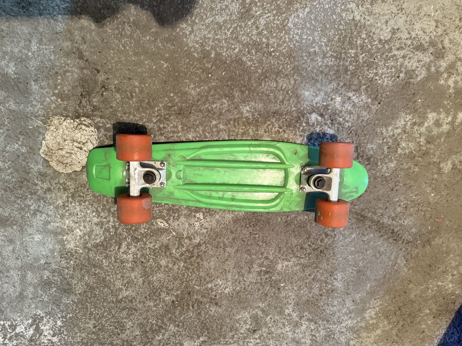 Продам скейт в отличном состоянии