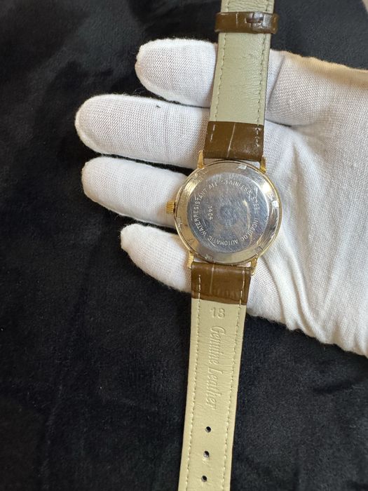 Часовник Omega стар automatic