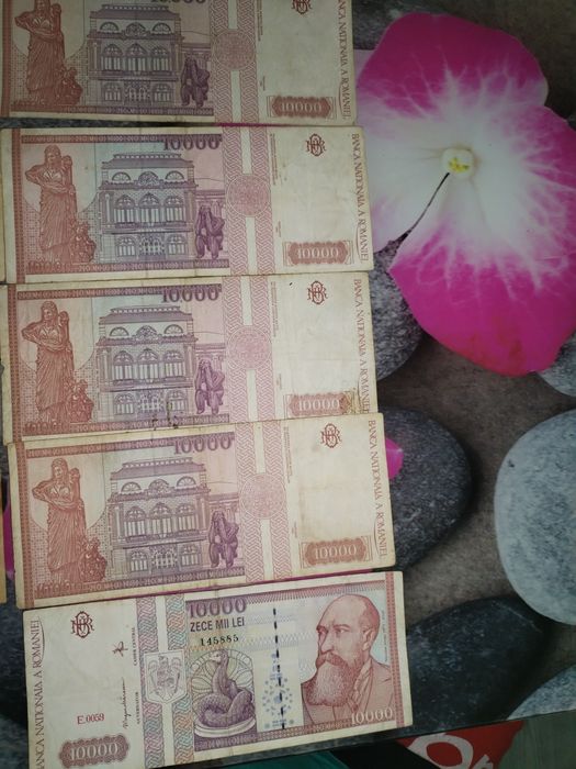 Vând bancnote vechi (SCHIMB CU ARTICOLE DE PEscuit))