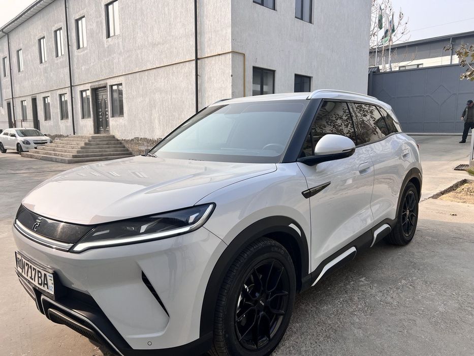 Продаю BYD YUAN UP 2024