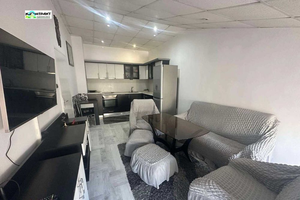 Двустаен апартамент до Билла на моста