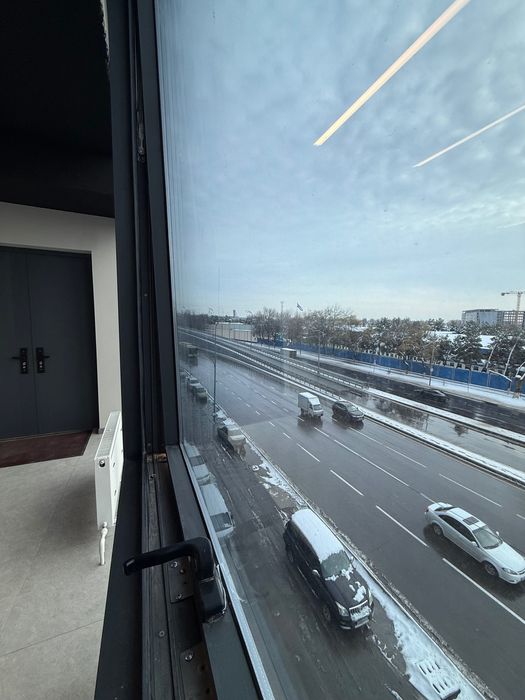 Продаётся коммерческое помещение. Тижорий жой сотилади.