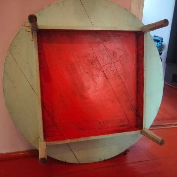 шай үстел сатылады