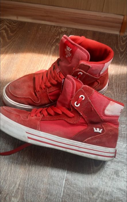 Кроссовки  Кроссоверы Шузы