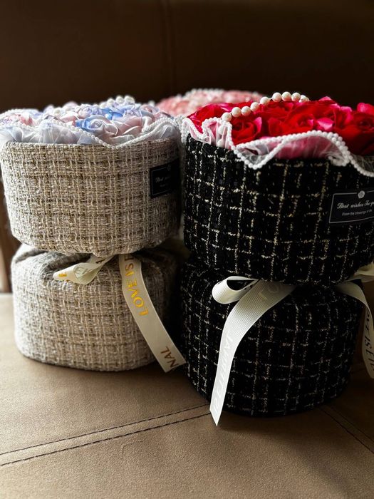 Ръчно изработени цветя – специален подарък за 8 март!