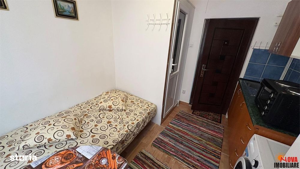 Camera cu grup sanitar zona Astra