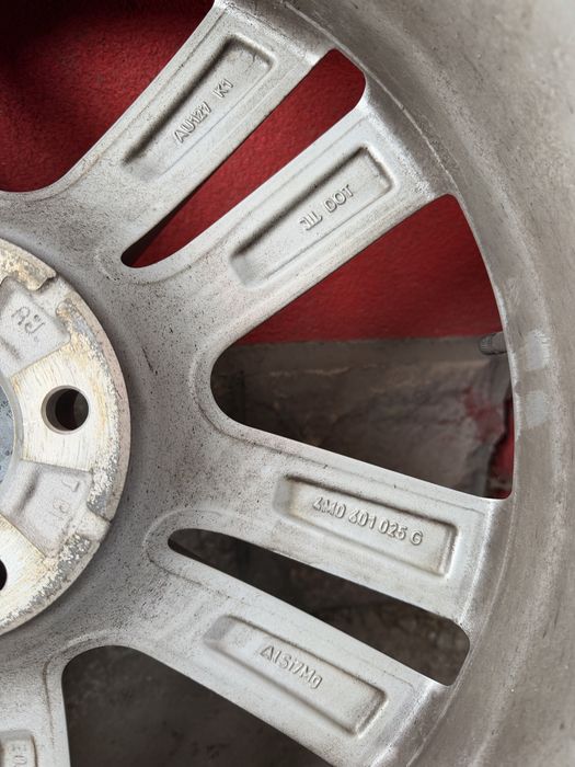 Оригинални джанти Audi в комплект с гуми Bridgestone