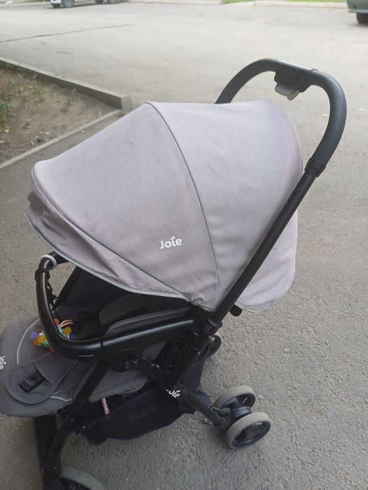 Продам коляску..