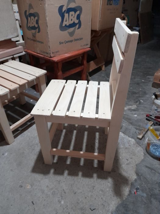 Дървени Столчета от чам