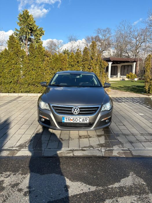 Vand  Volkswagen Passat CC an  2011
