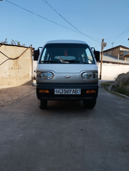 Damas Srochna sotiladi