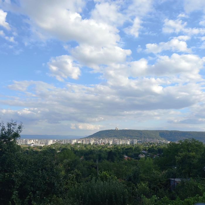 Продавам вила     30 000€