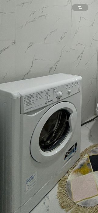 Продам стиральную машину Indesit