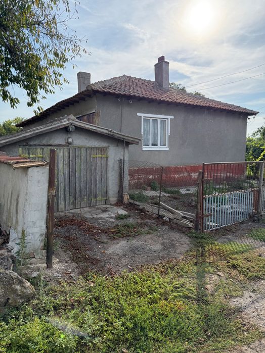 продавам къща 75 кв