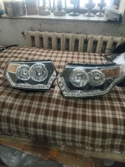 Фары УАЗ патриот