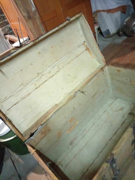 Антика на 100 г сандък