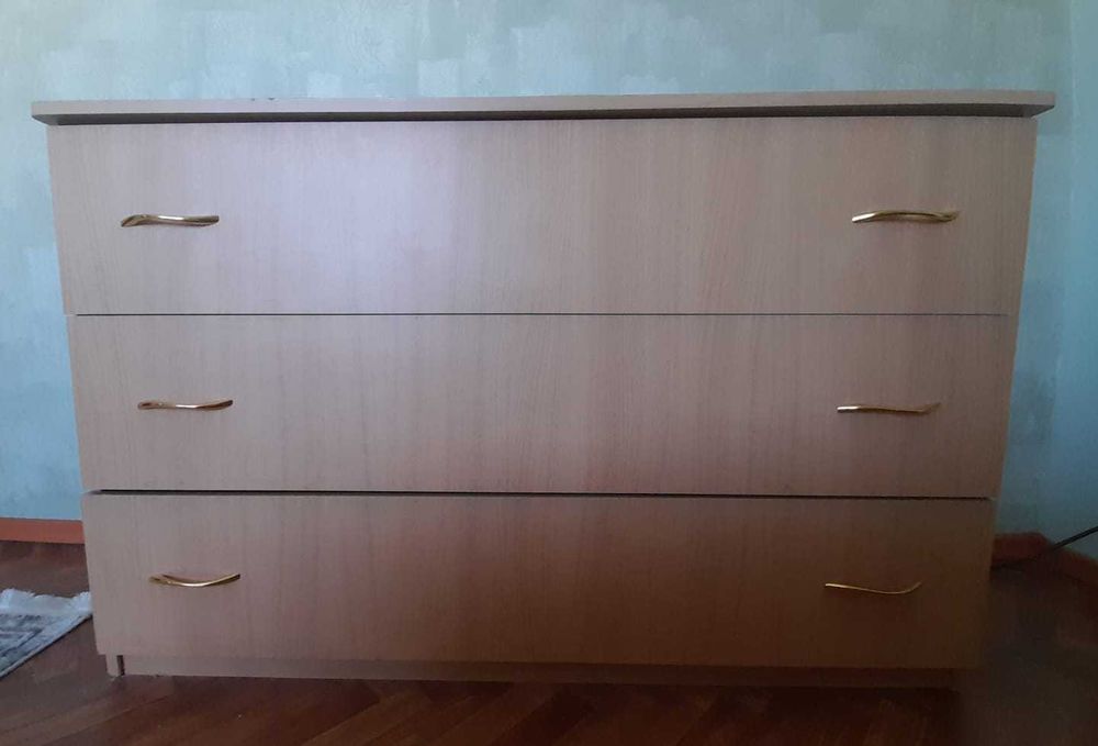 Продам комод б/у