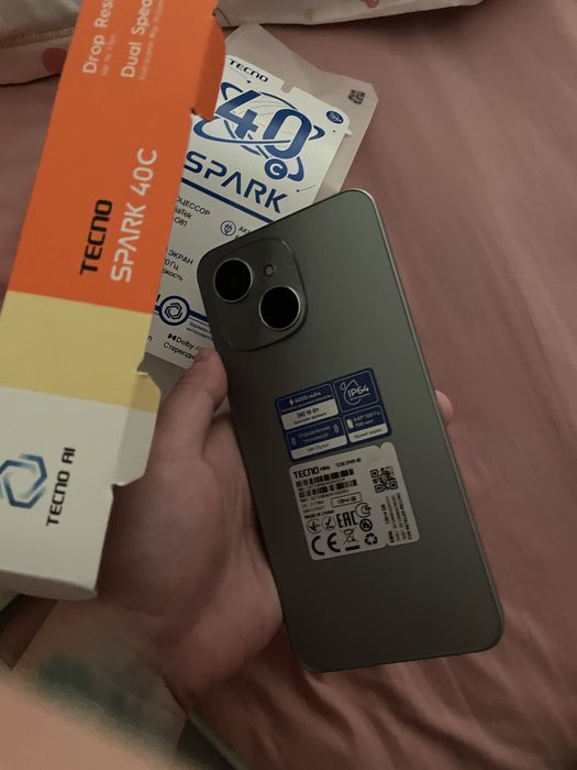 Телефон:Tecno spark 40C
