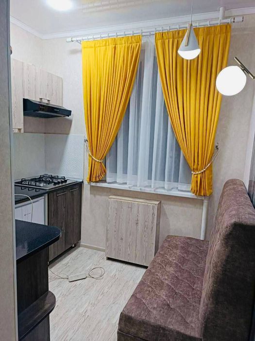 Квартира продаётся Чиланзар 3 квартал 1/3/4 меб тех торговый цент