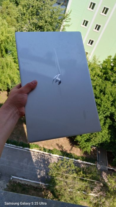 Davon 512 GB SSD xotira