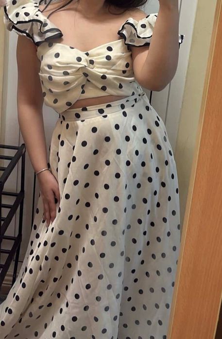 Сет от две части на точки(polka dots)