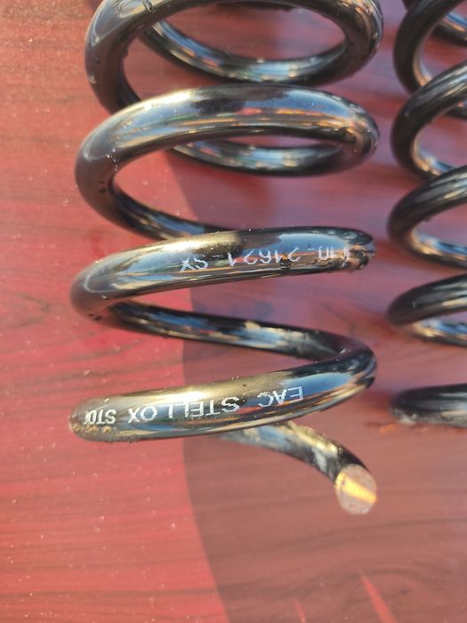 Пружина Мерседес 210