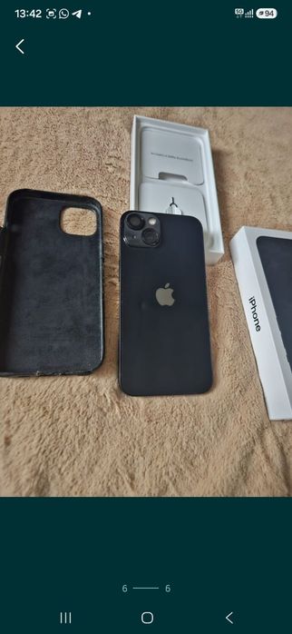 Мобильный телефон IPhone 13