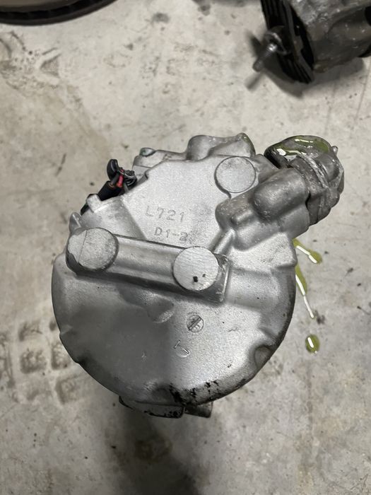 Compresor AC BMW seria E - seria 3 5 6 7 x5 x6 benzina diesel