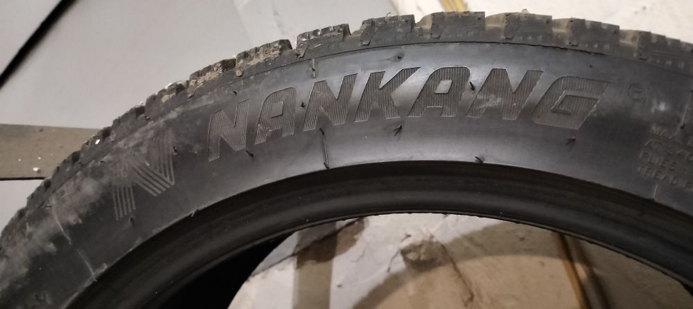 Резина 235/45 R18