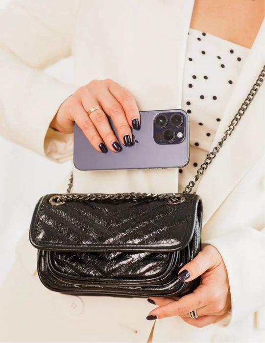 Натуральная кожаная мини сумка