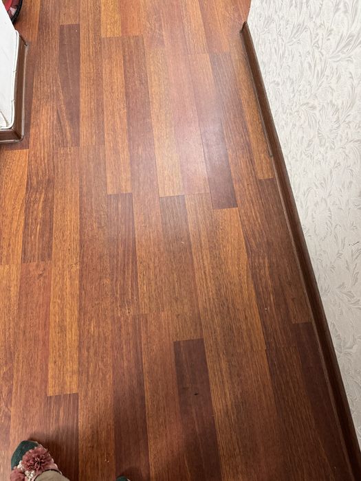 Ламинат б/у в хорошем состоянии