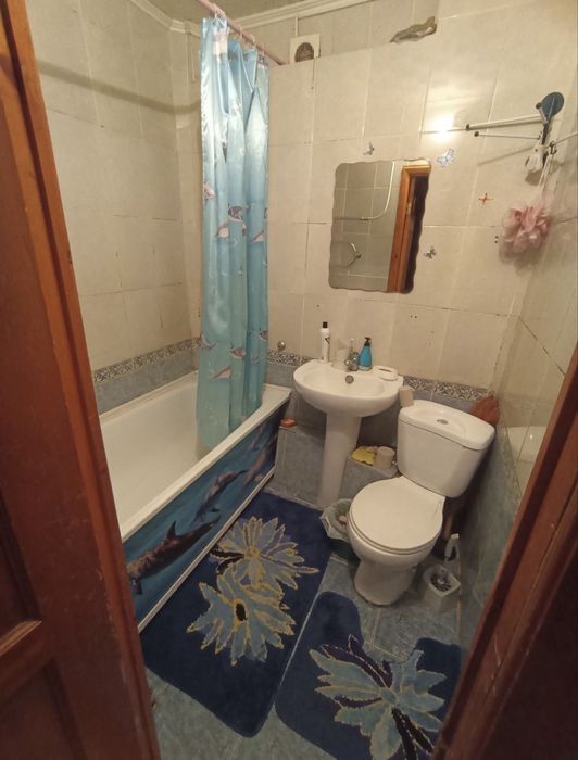 Возму девушку на подселение