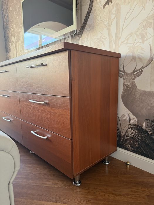 Комод напольный под красное дерево