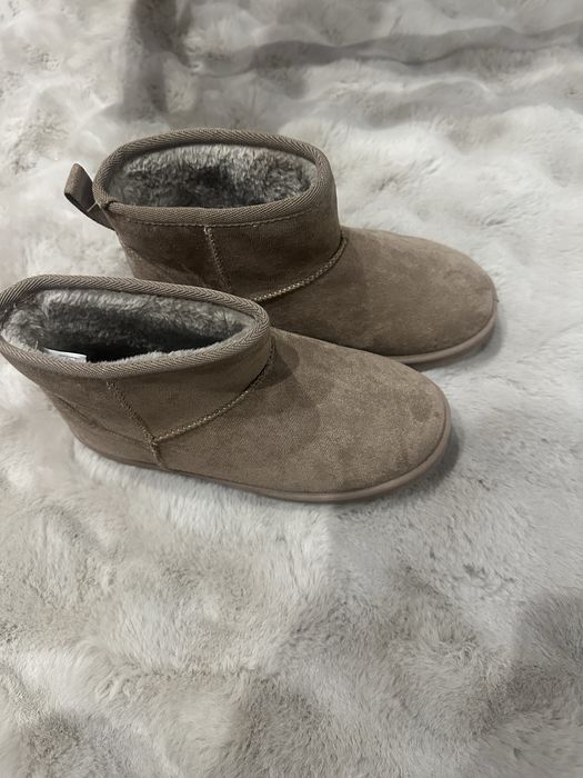 Зимни велурени боти