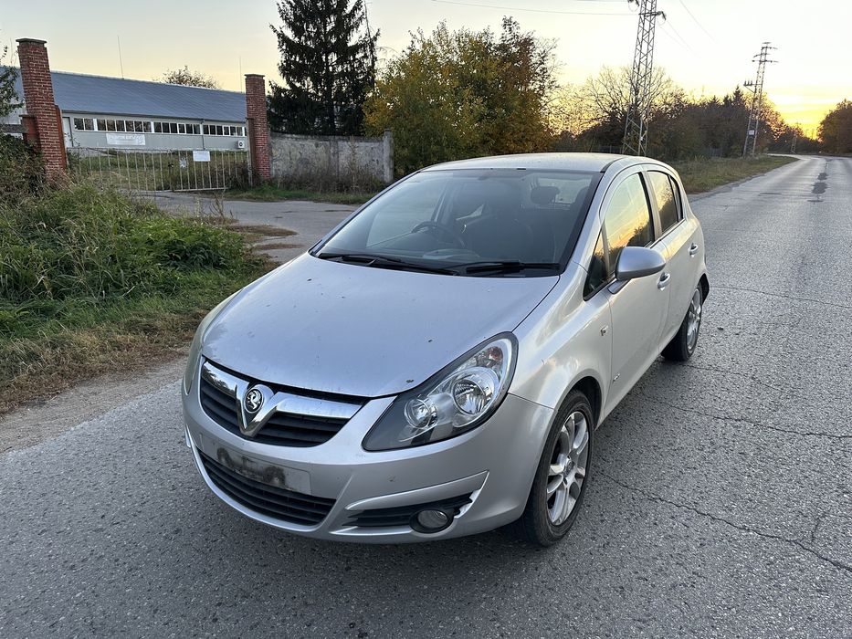 Opel Corsa 1.3 CDTi на части