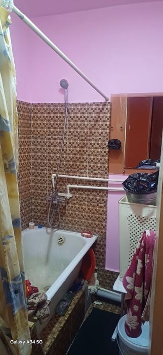 Zakanalda 2xonali uy sotiladi