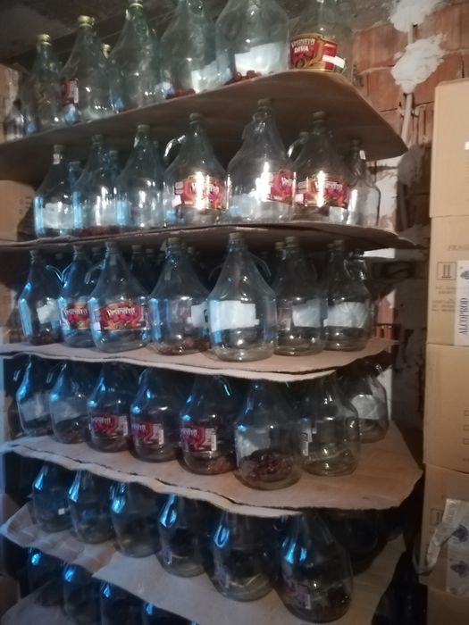 Ambalaj de sticle de 3 L.