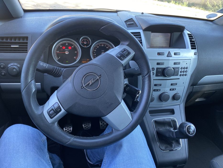 Opel Zanfira b ,opc line