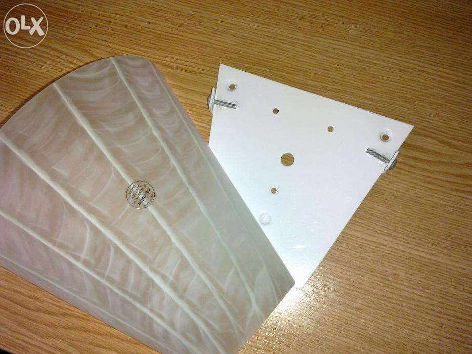 Alpice perete sticla