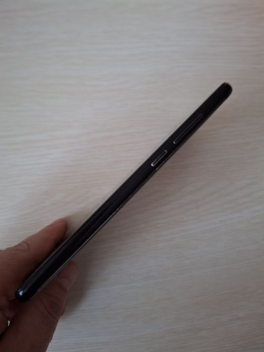 Продам телефон Xiaomi redmi 5