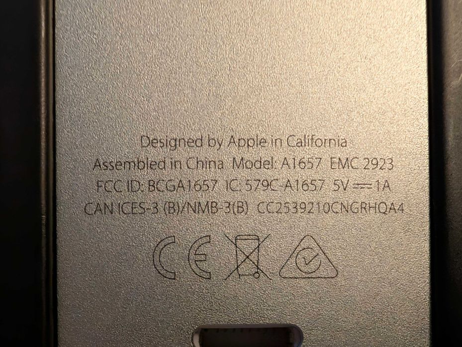 Apple Magic Mouse (gen 2) // A1657