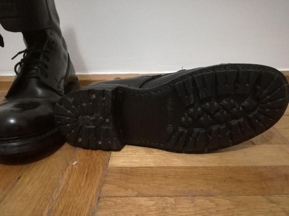 Bocanci piele naturala, solide, marimea 42