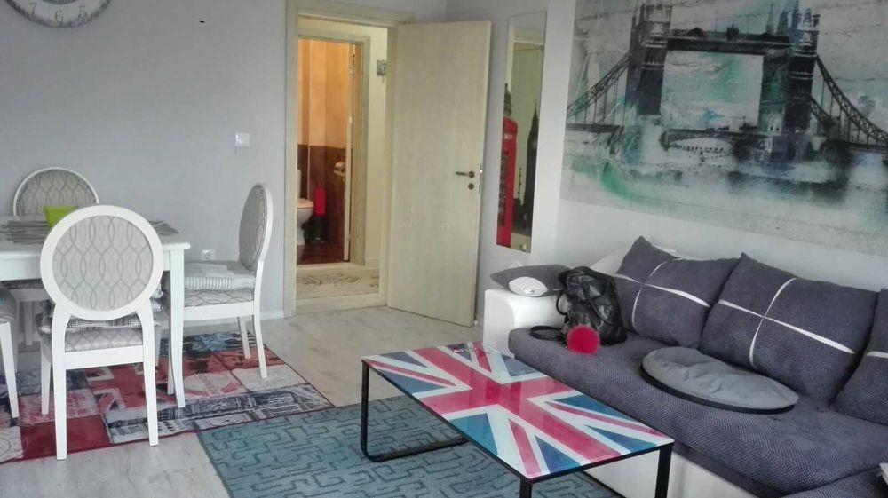 Дава се под наем Тристаен апартамент в Свиленград - 96 кв.м за 484.5 € - Снимка #1