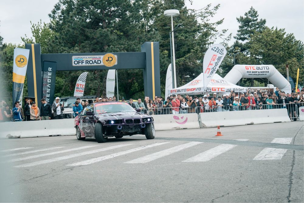 BMW Seria 3 E36 Drift street