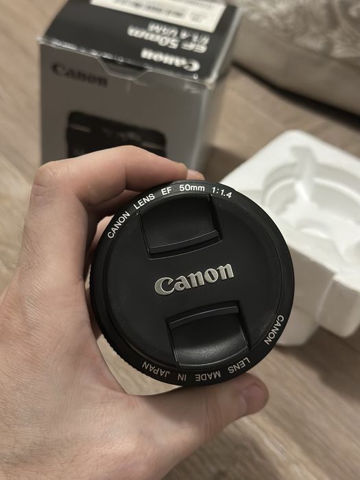 Объектив 50mm f/1.4